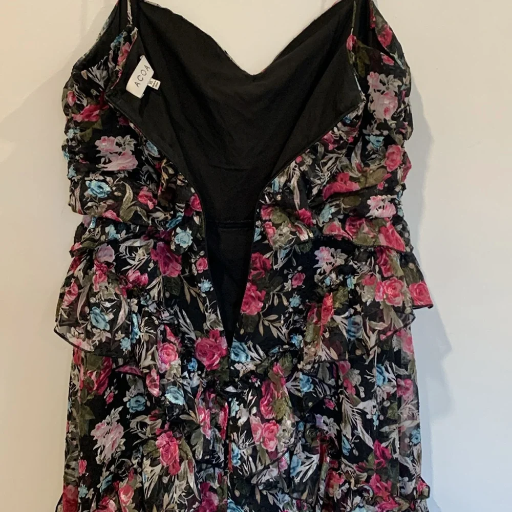 ACOA Black Floral Dress with Ruffles and Layers - Size XL - Picture 15 of 15